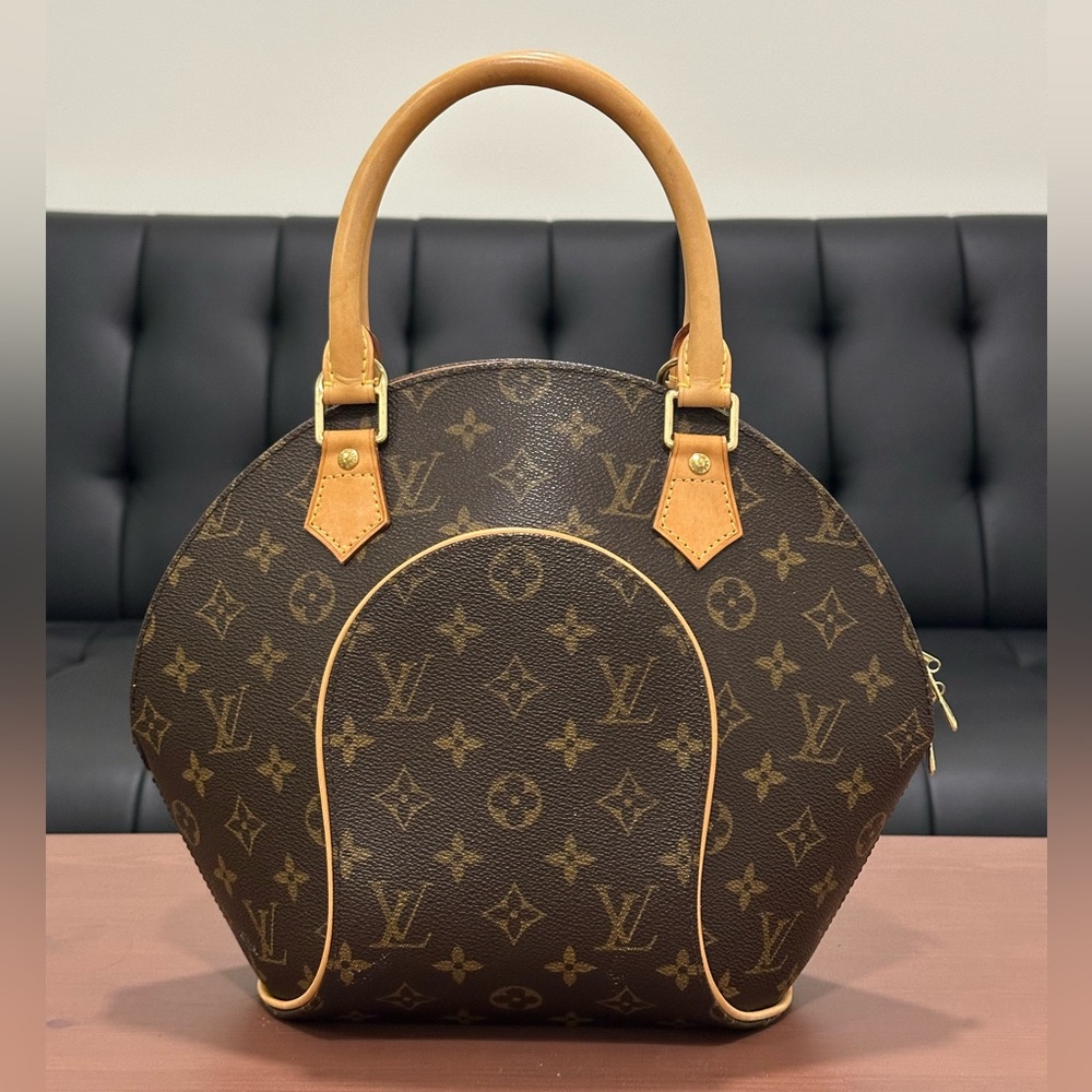 Louis Vuitton Ellipse PM – Monogram Canvas
